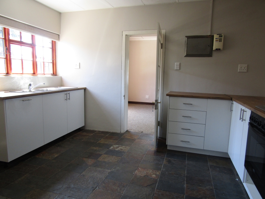 3 Bedroom Property for Sale in Humansdorp Eastern Cape